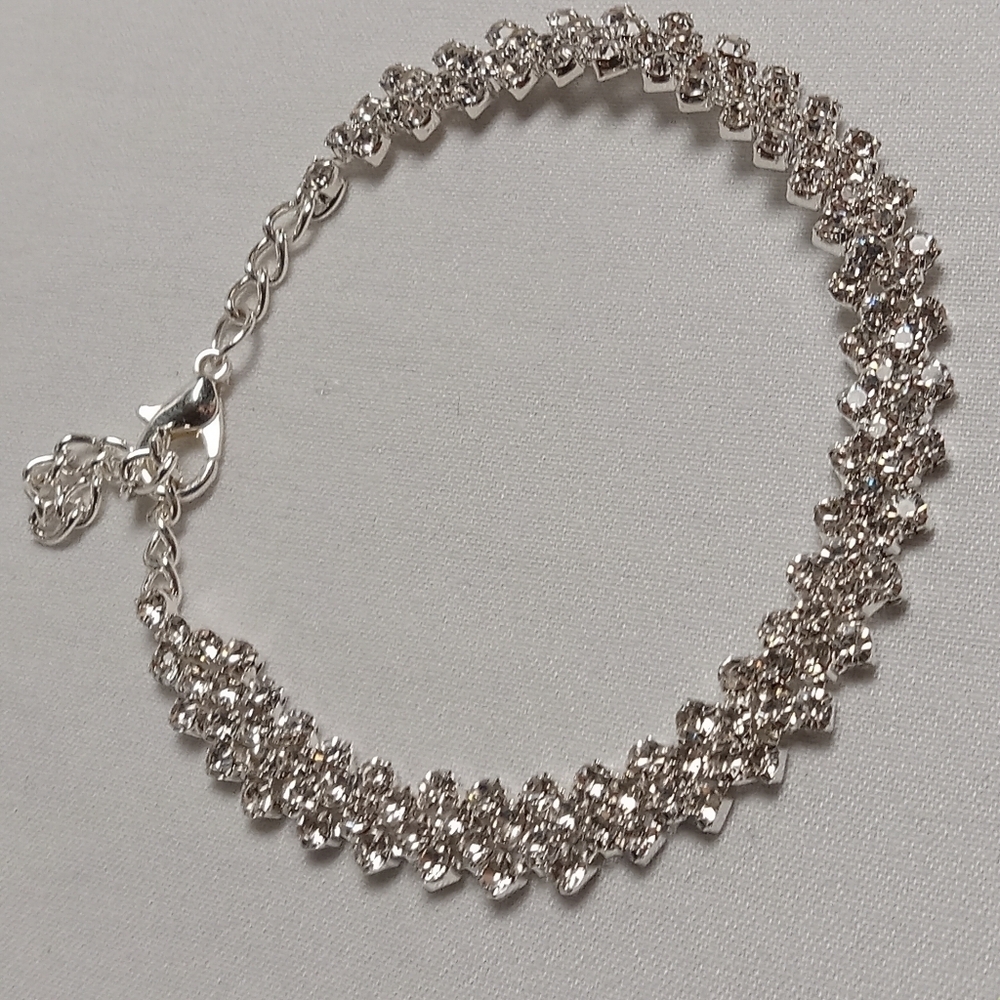 Hand Crafted Rhinestone Bracelet - Picture 2 of 6
